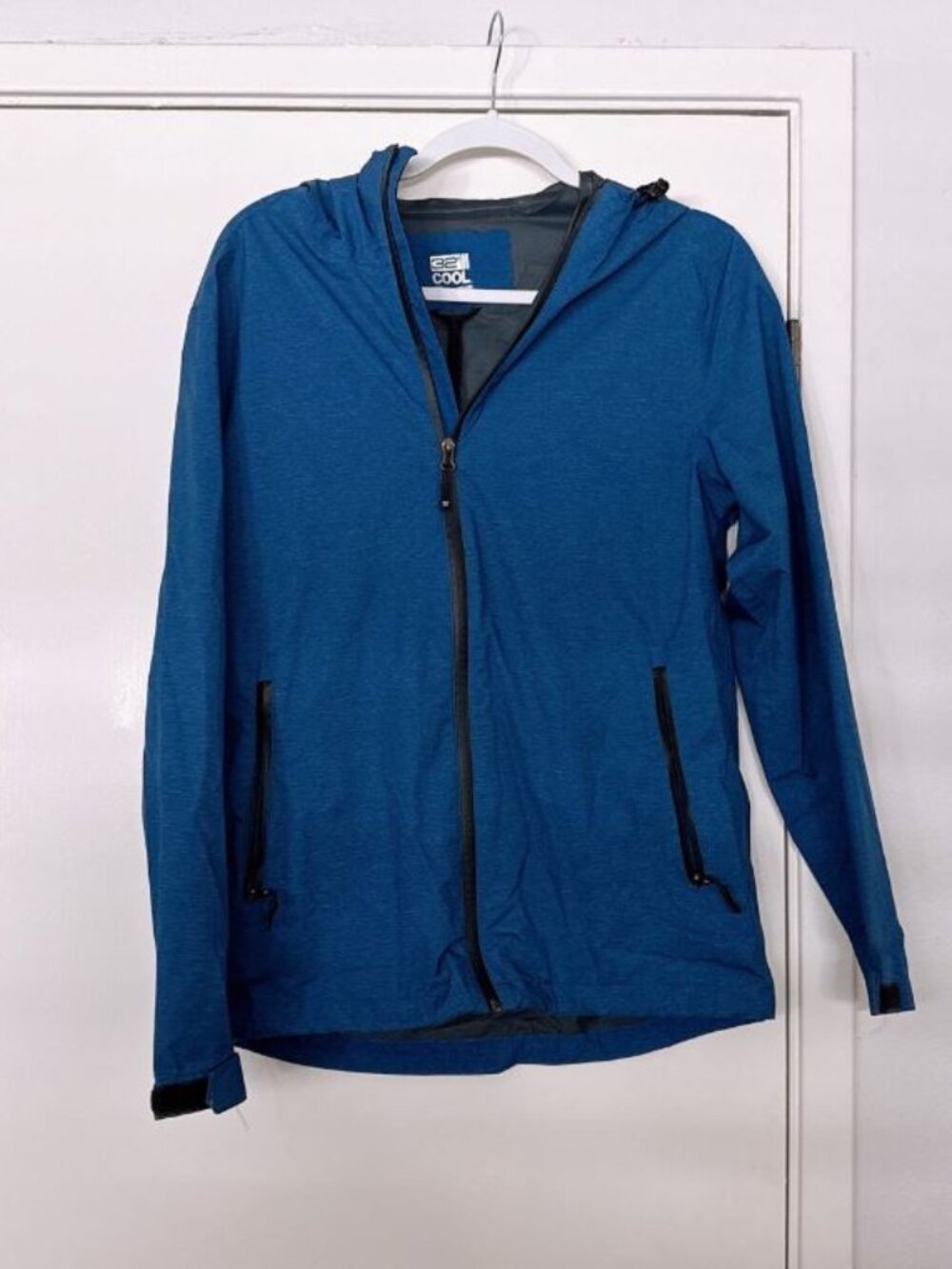32 Degrees Cool Blue Hooded Rain Jacket Size XS
